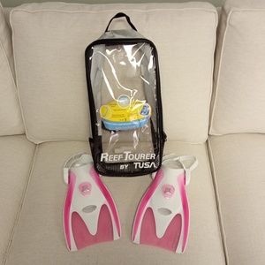 Reef Tourer by TUSA Set of Pink Swimming/Snorkeling Flippers  Size Small